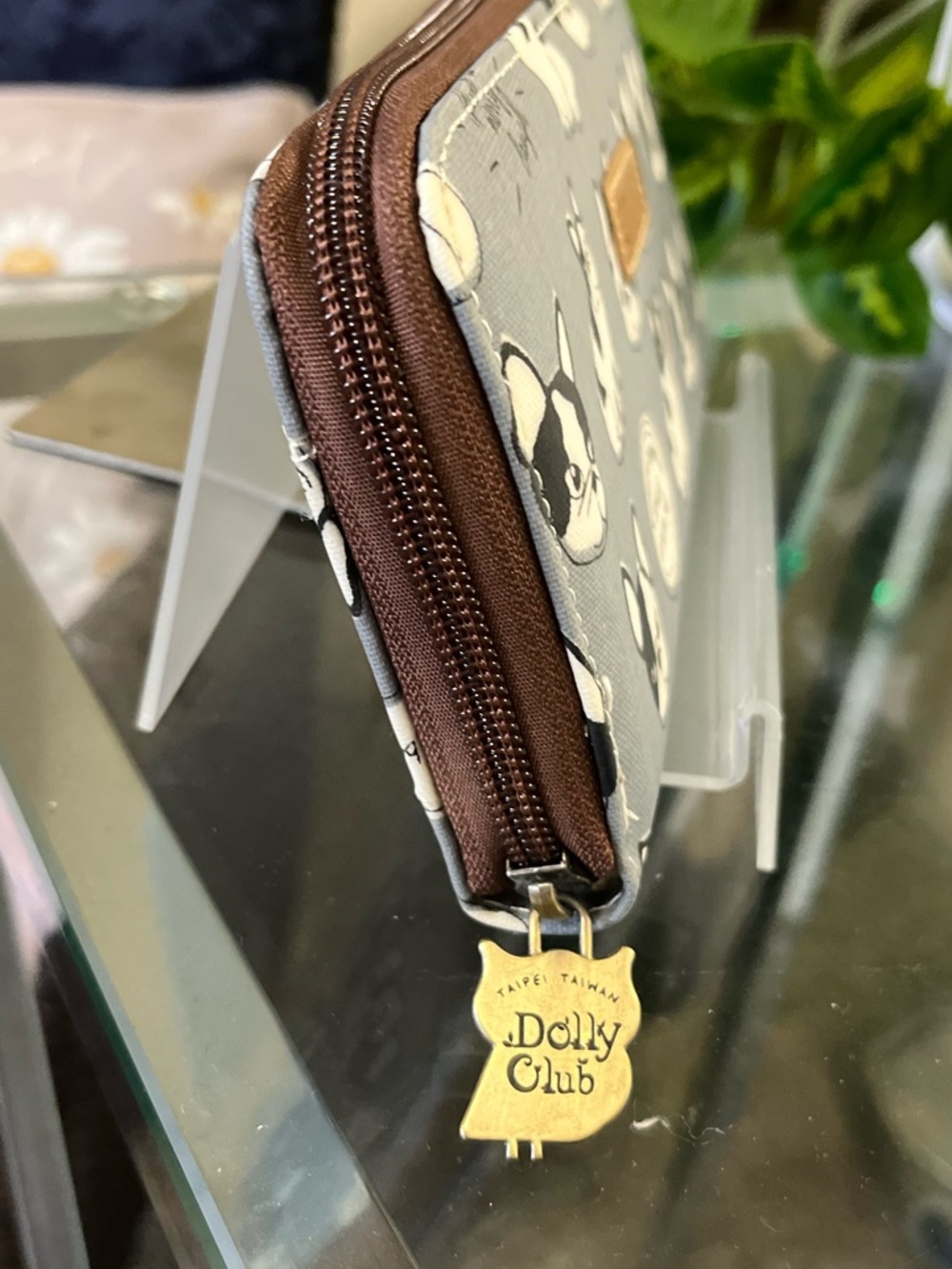 Dolly Club Gray Boston Terrier Zip Wallet - Picture 6 of 6